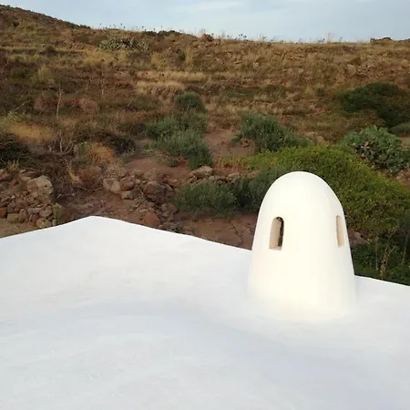 Dammusi Il Serralh -Pantelleria- Scauri  Exterior photo