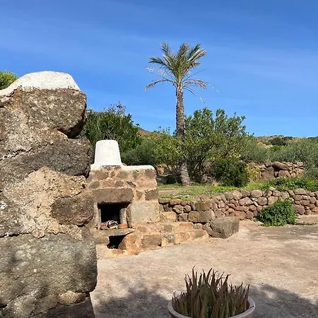 Dammusi Il Serralh -Pantelleria- Scauri  Exterior photo