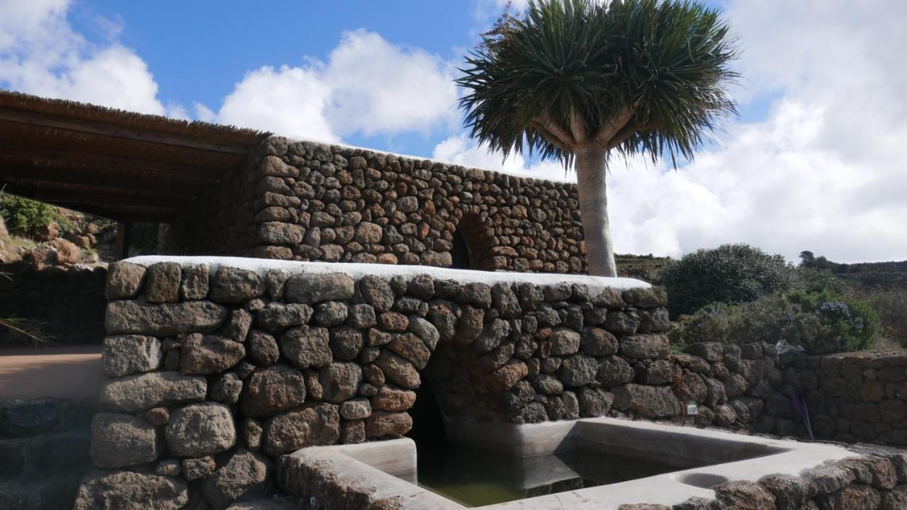 Dammusi Il Serralh -pantelleria- Holiday home *