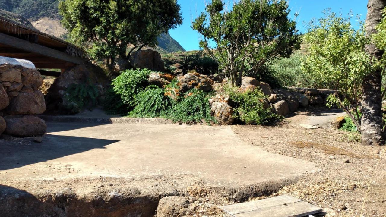 Dammusi Il Serralh -pantelleria- Scauri (Sicily)