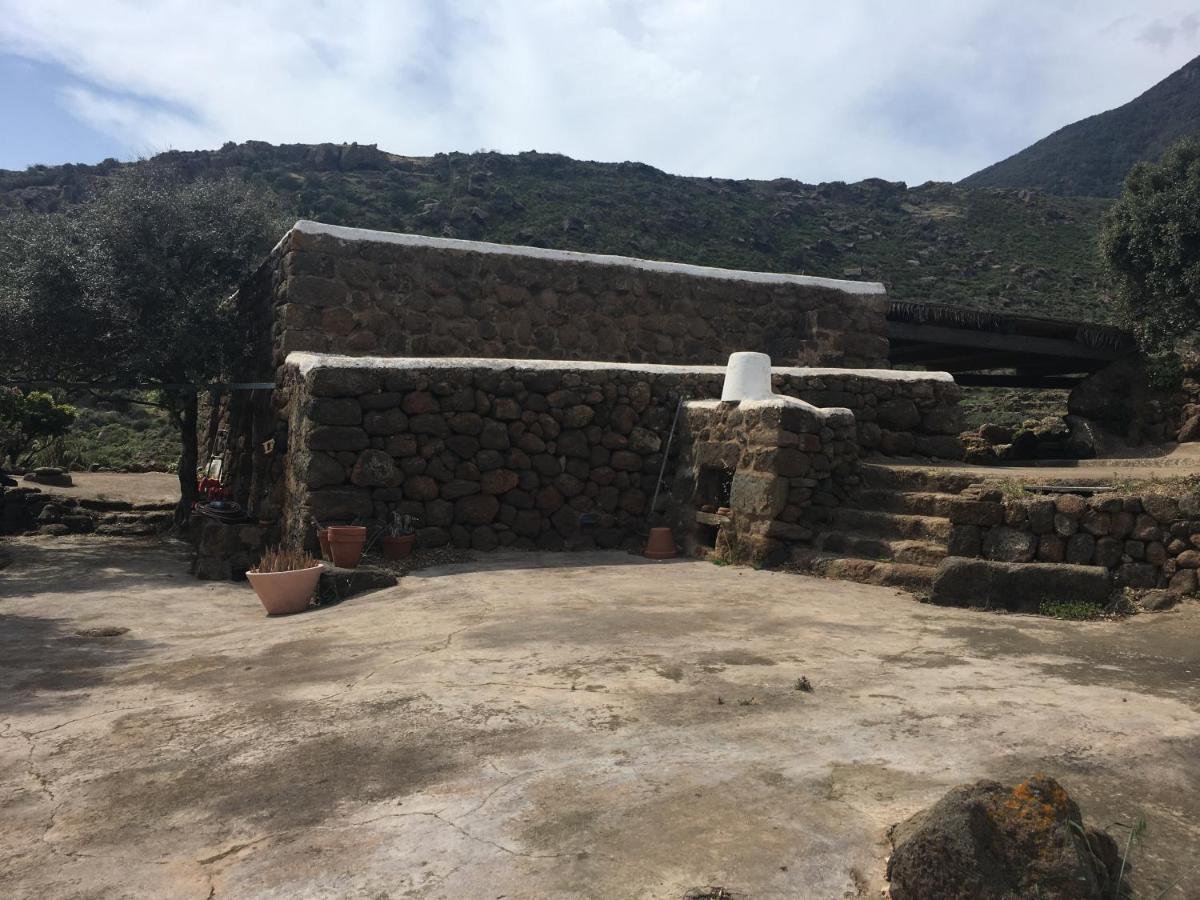 Dammusi Il Serralh -pantelleria- Holiday home